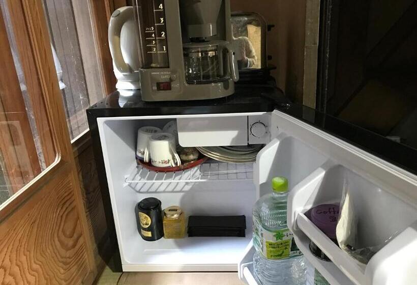 Pensió 金文堂　kinbundo