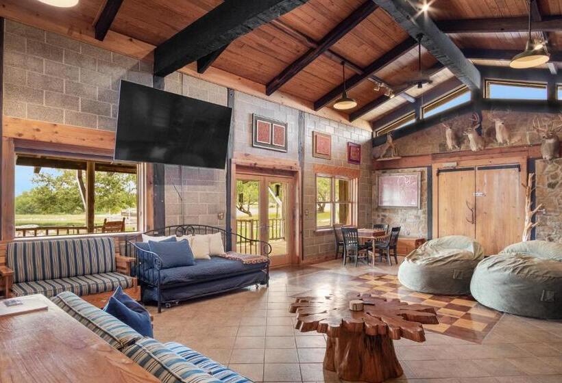 펜션 Lantana Lodge