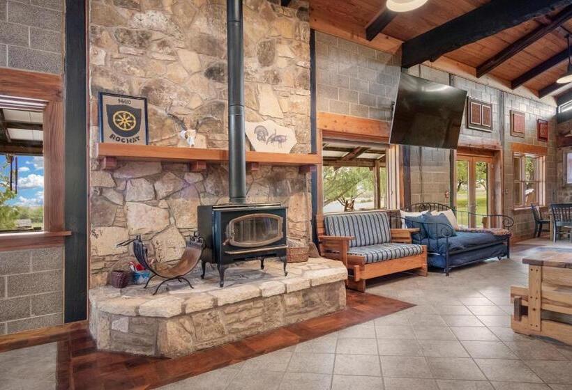 펜션 Lantana Lodge