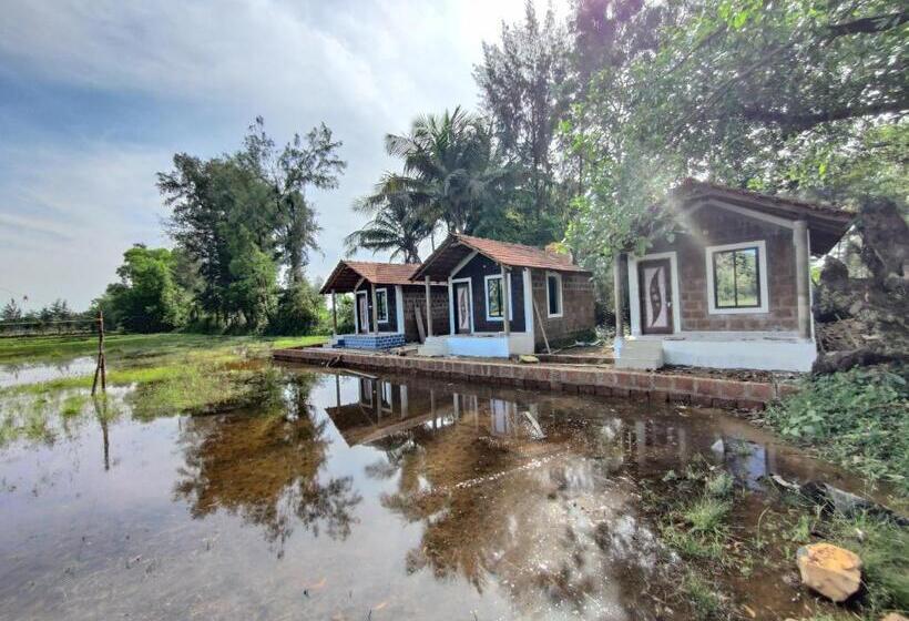 Пансион Niyama Beach Stay