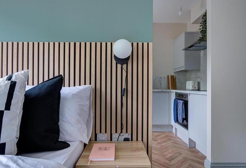 Пансион Stay @ London Road Derby