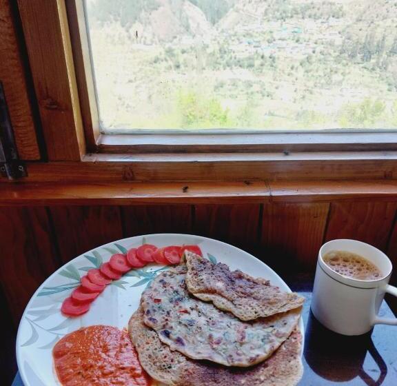 펜션 Tatvamasi Living