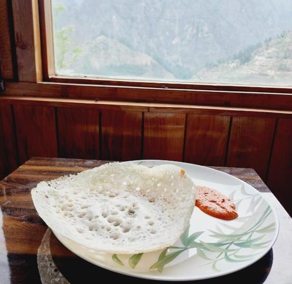 펜션 Tatvamasi Living