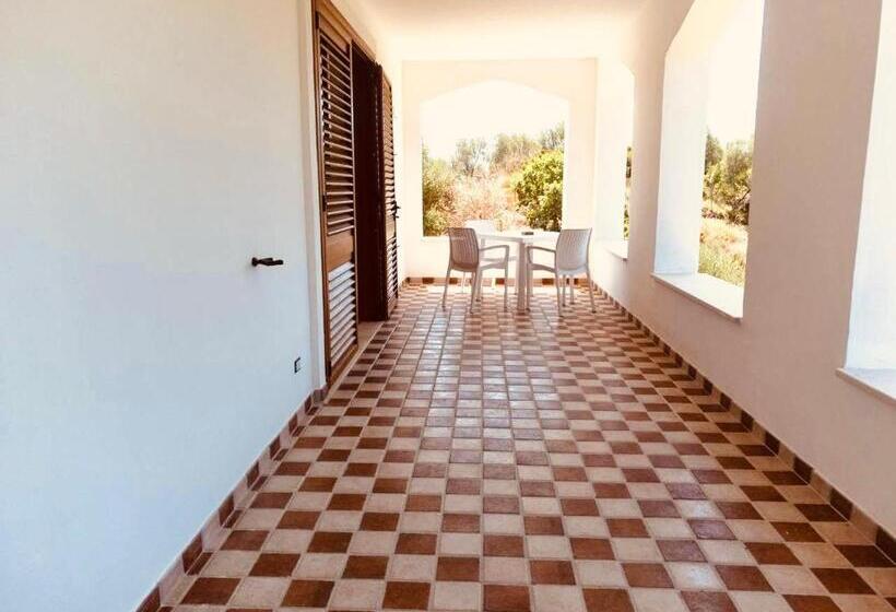 Пансион Policastro Residence E Mare