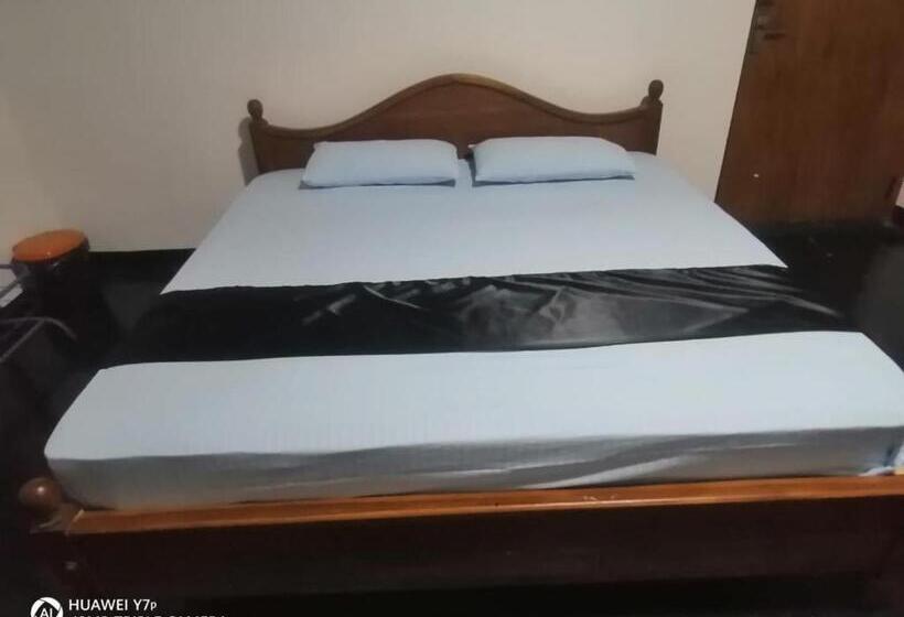 بنسيون Walawwa Resort