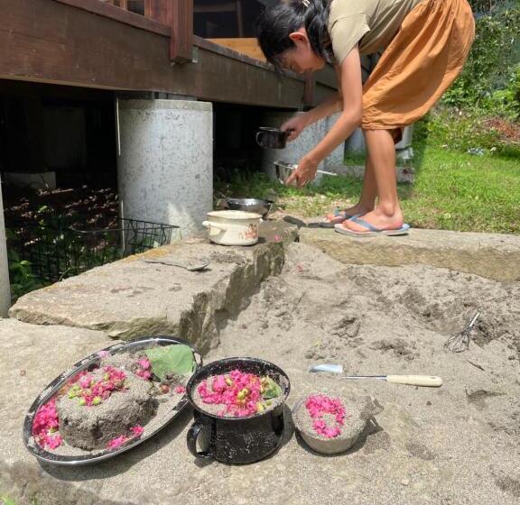 פנסיון Wood Be Good Inn