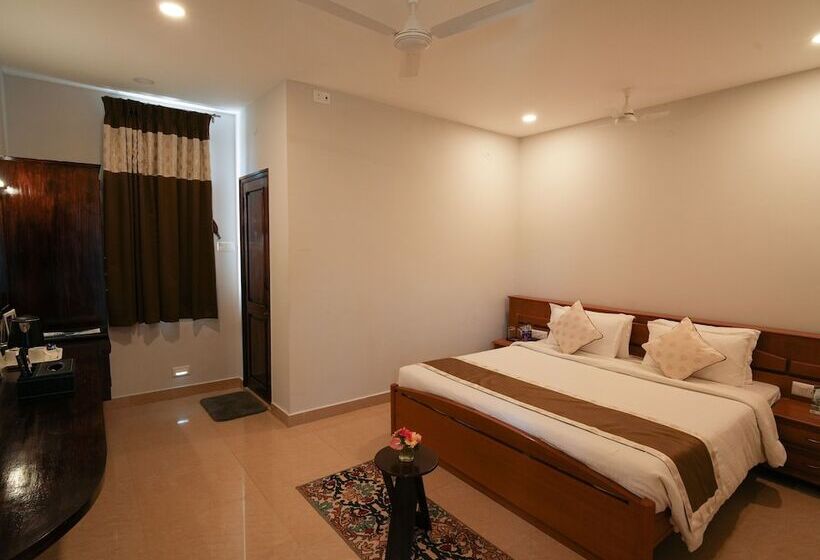 渡假胜地  Mgm Whispering Winds Yelagiri