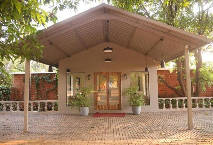 River Estates Luxury Resort & Spa
