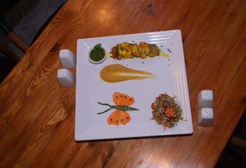 River Estates Luxury Resort & Spa