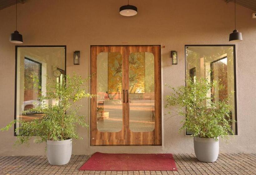 River Estates Luxury Resort & Spa