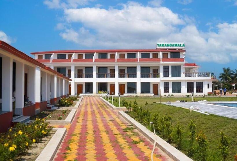 אתר נופש Tarangamala On Beach