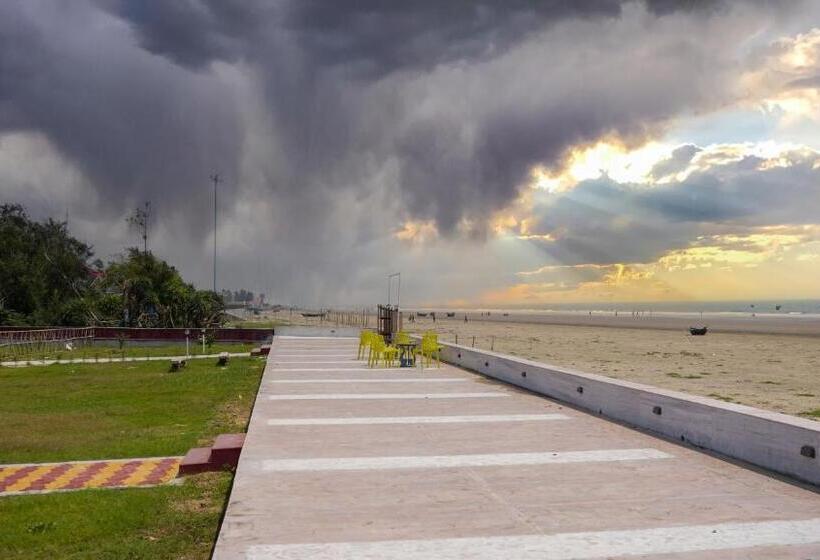 אתר נופש Tarangamala On Beach
