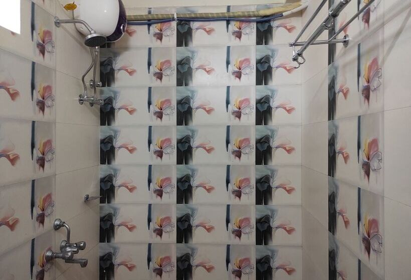 אתר נופש Tarangamala On Beach