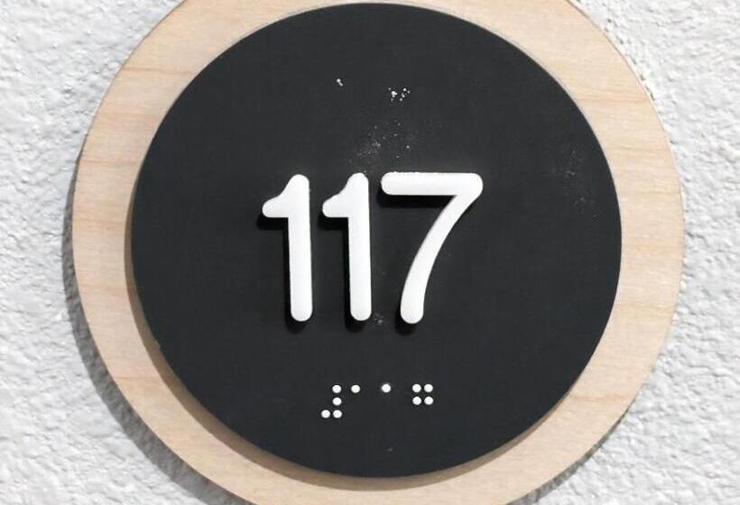 Texas Bungalows Hotel And Hotel Que At I35 Austin Pflugerville