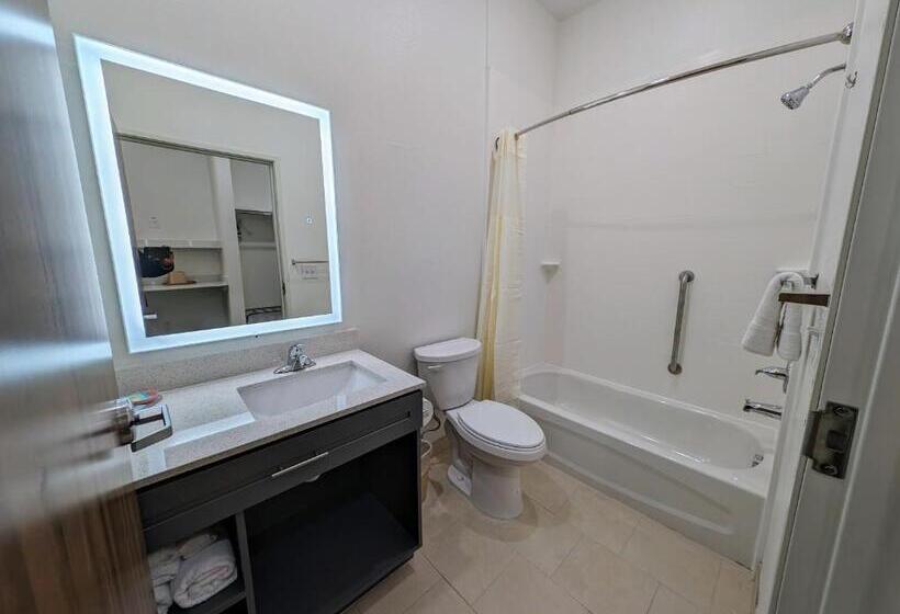 Texas Bungalows Hotel And Hotel Que At I35 Austin Pflugerville