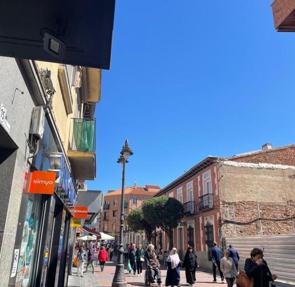 تختخواب و صبحانه Home Jv 1