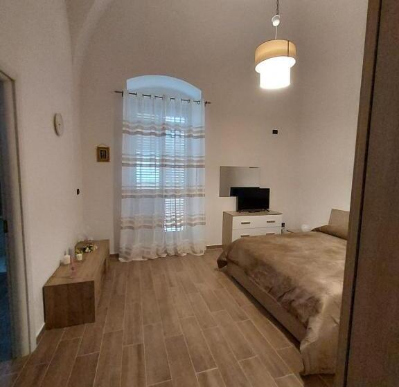 مبيت وإفطار La Casa Antica