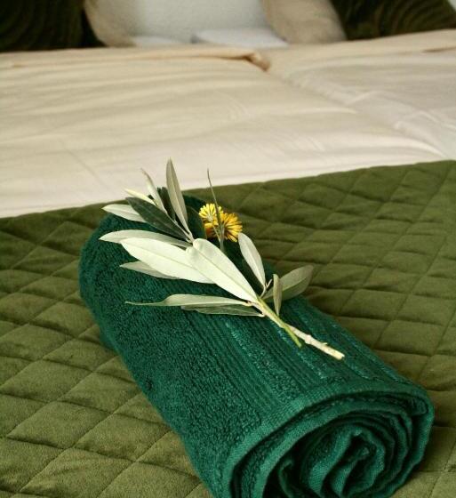 Bed and Breakfast Le Clos Des Laurons