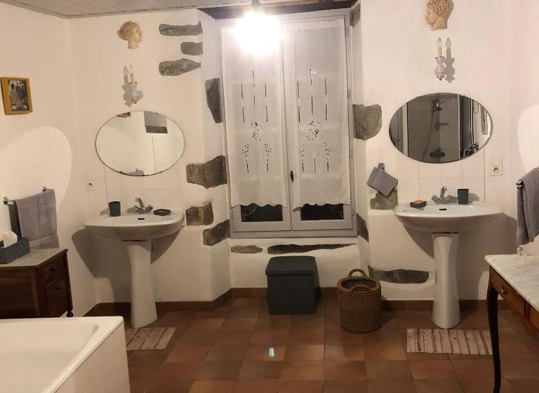 Bed and Breakfast Logis De La Coudraye