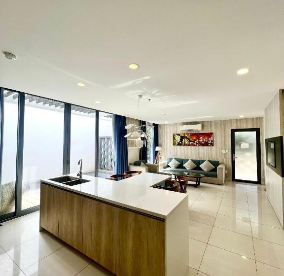 تختخواب و صبحانه Luxury Villa 01 Relax Fun Near Vung Tau