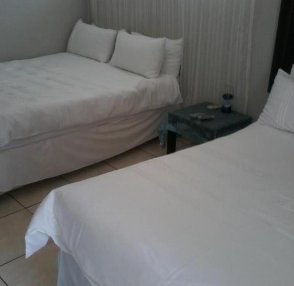 צימר Palm Springs B And B And Self Catering