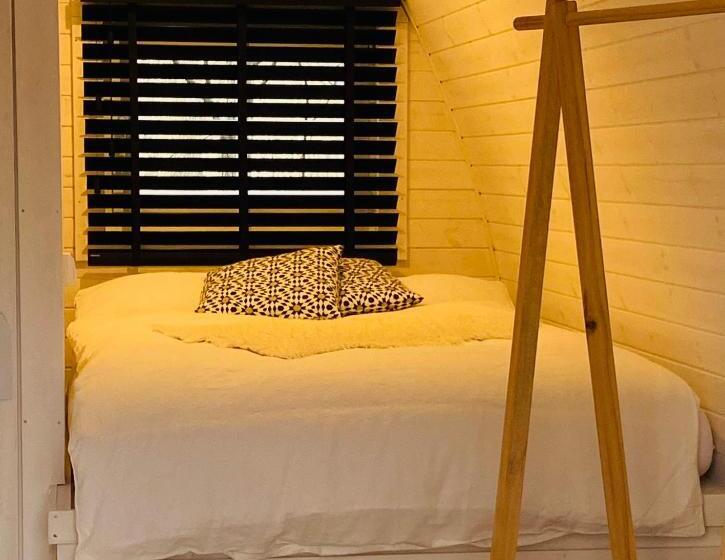 Slapen Bij De Stewardess B&b Almere