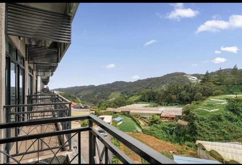 Cthomestay @ Nova Highland