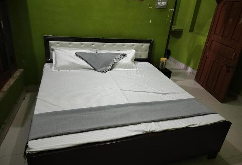 호텔 Chandrasha Villa