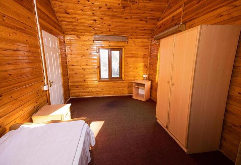 هتل Cənnət Məkən Göygöl