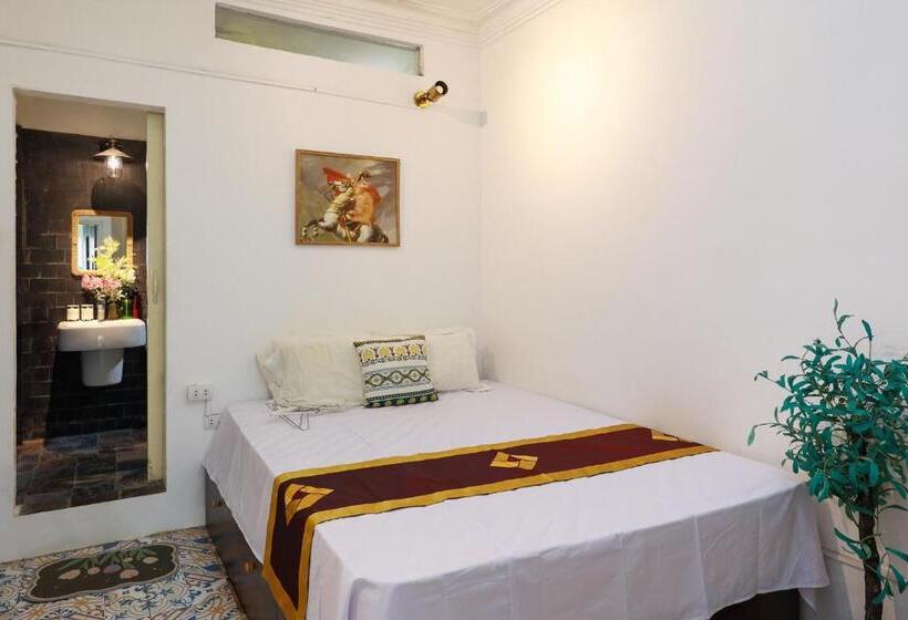 هتل Cozy Fun Homestay 16