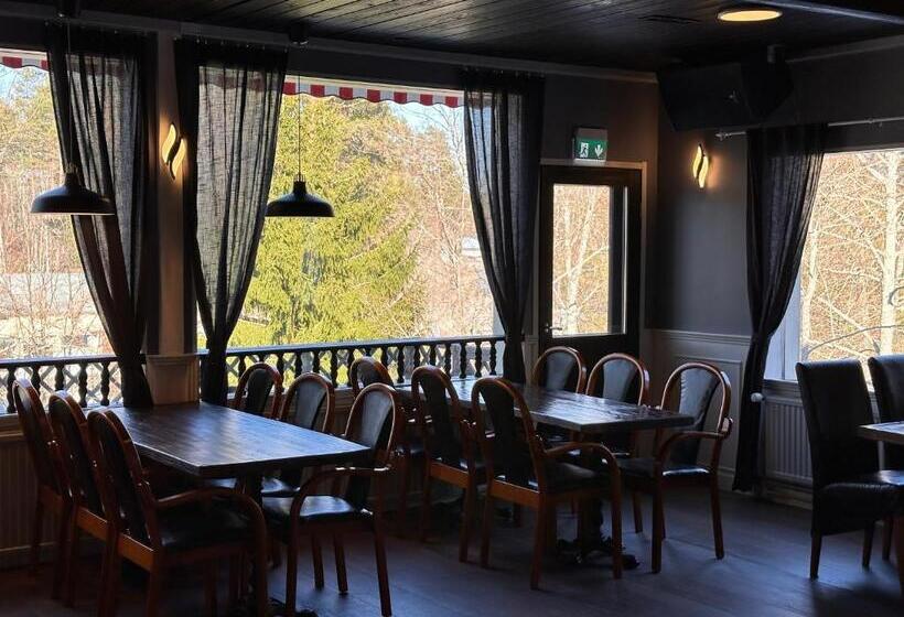 فندق Enonkosken Kartano & Guesthouse