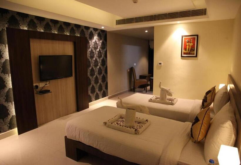 فندق Ganga Residency