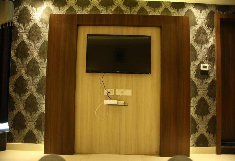 فندق Ganga Residency