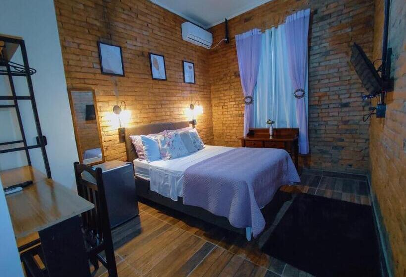 Отель Germânico