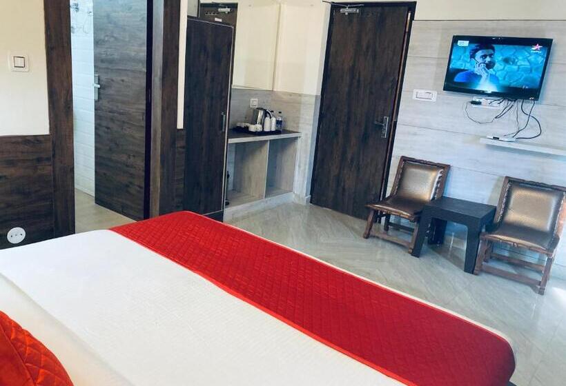 فندق Himalayan Lodge