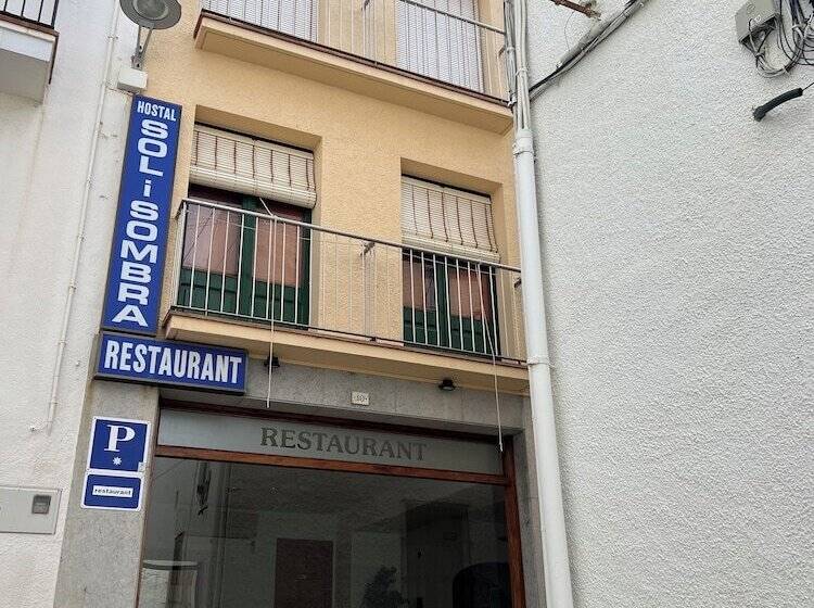 Отель Hostal Sol I Sombra