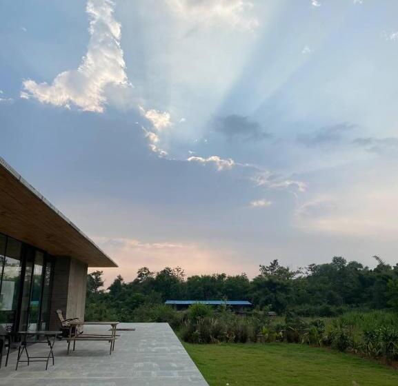 호텔 Jaadooghar Stays, Earth Friendly Stay, Chandigarh