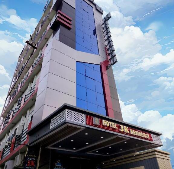 בית מלון כפרי Jk Residency