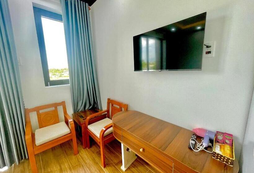 هتل Khách Sạn Villa Hồ Gia Phan Rang