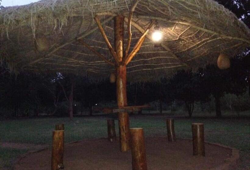 בית מלון כפרי Lakhala Nature Resort