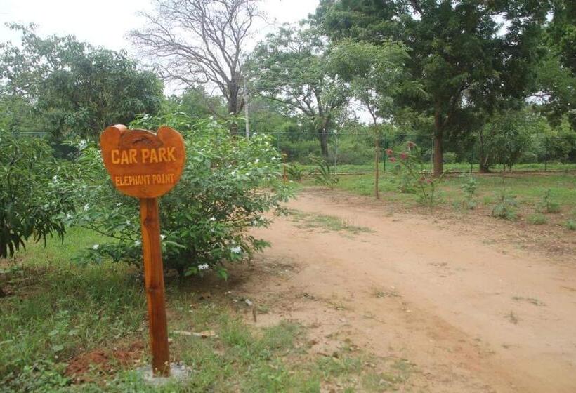 בית מלון כפרי Lakhala Nature Resort