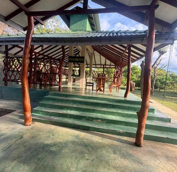 فندق Lakhala Nature Resort