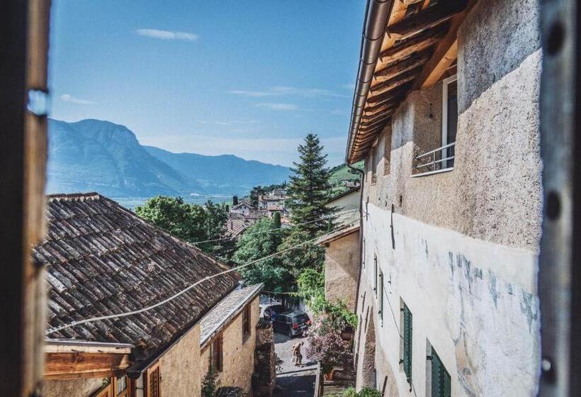 בית מלון כפרי Langenmantel Historic Suites