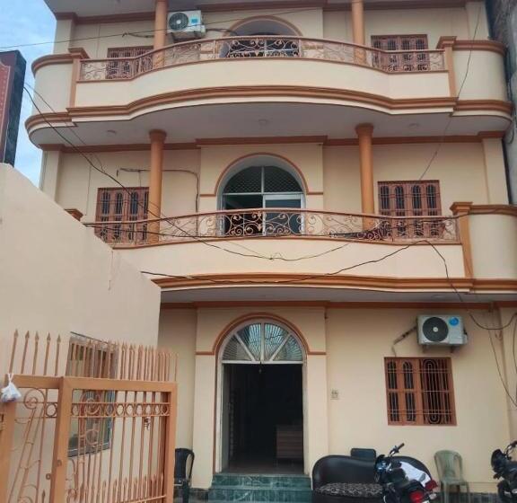 فندق Mangalam Guest House