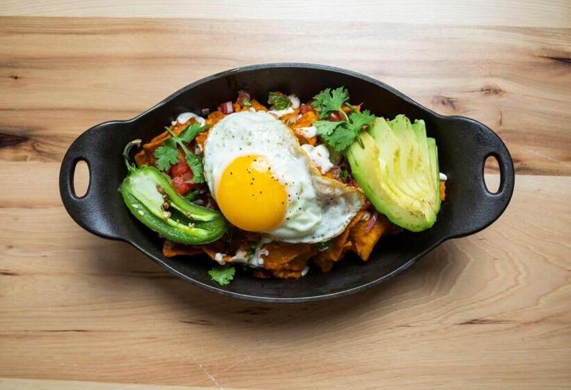 فندق Margaritaville Beach Resort   Garden Poolside   Costa Rica