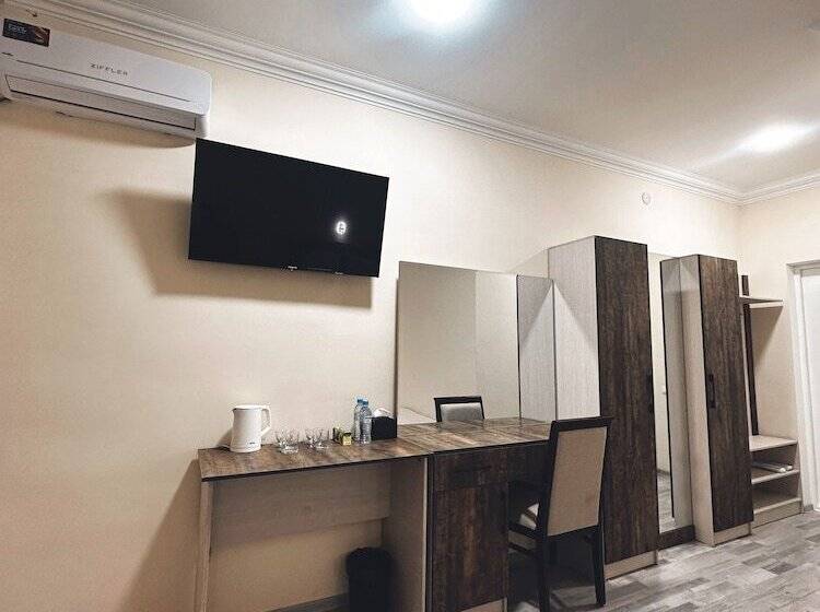 فندق Marmaris Family Restaurant And