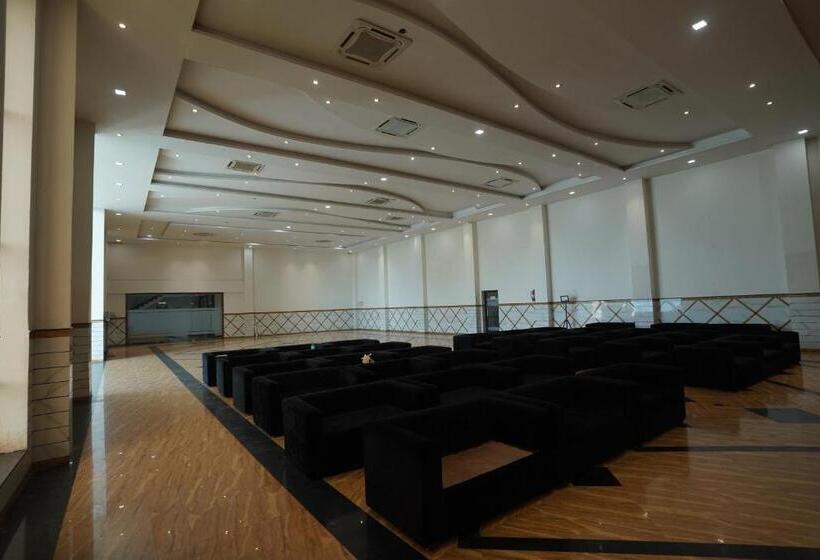 Nirmal Hotel And Resort