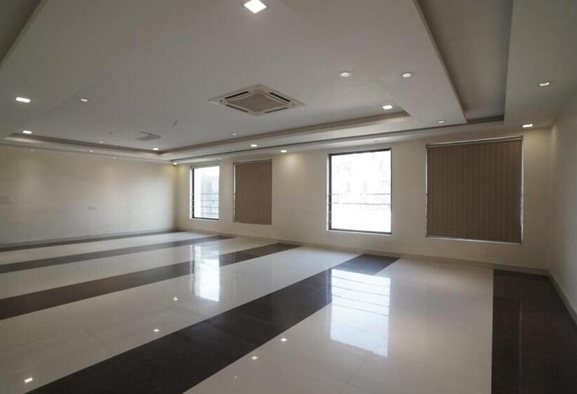 Nirmal Hotel And Resort