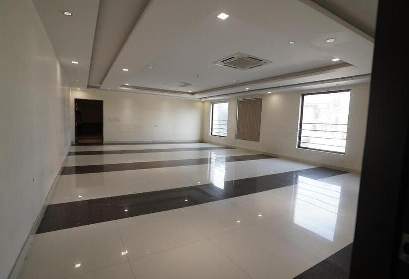 Nirmal Hotel And Resort