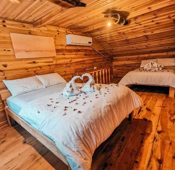 בית מלון כפרי Pallas Suit